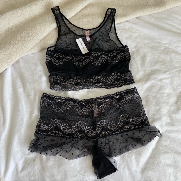 BNWT la vie en rose pink and black lace bra and underwear set - Picture 1 of 4